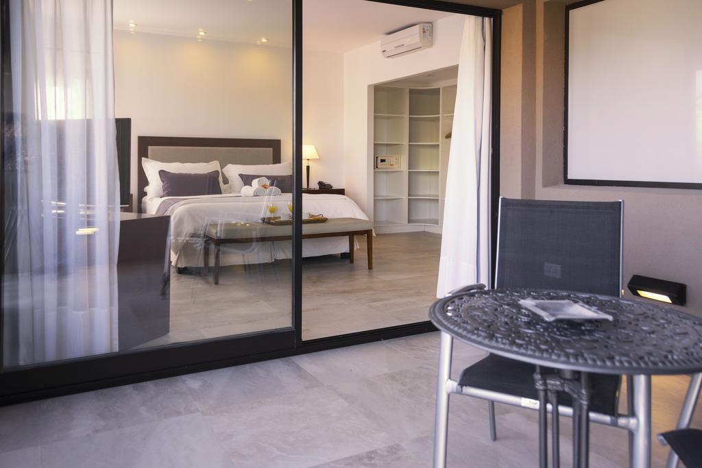 Ville Saint Germain Apart Hotel & Spa Carilo Δωμάτιο φωτογραφία